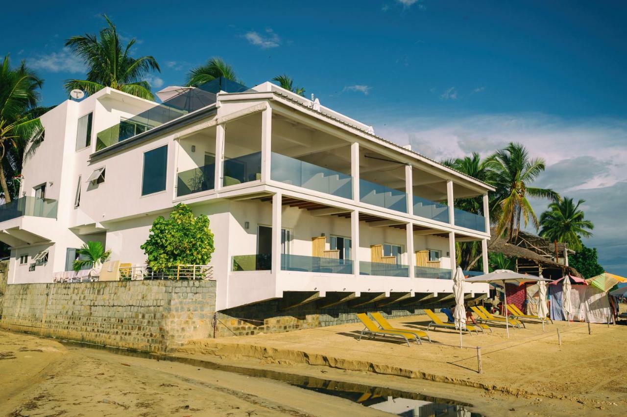 Etoile Blanche Bed & Breakfast Nosy-Be Exterior foto
